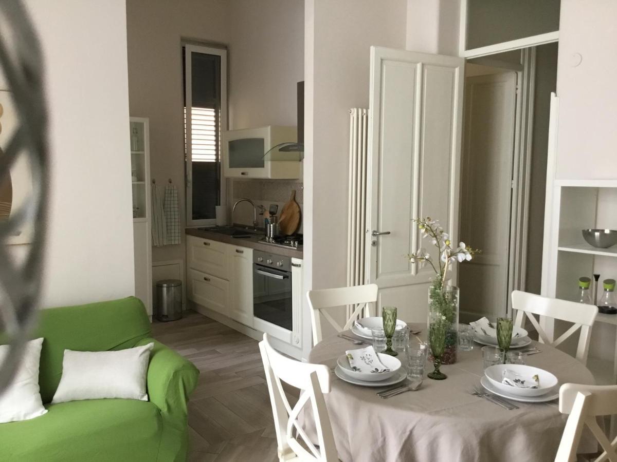 A Casa Da Carlo Apartment ปาแลร์โม ภายนอก รูปภาพ