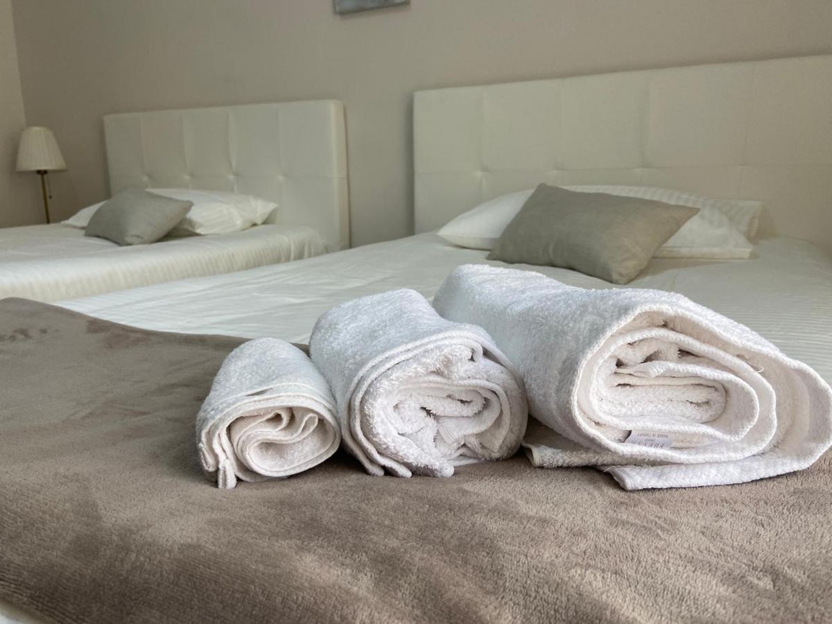 A Casa Da Carlo Apartment ปาแลร์โม ภายนอก รูปภาพ